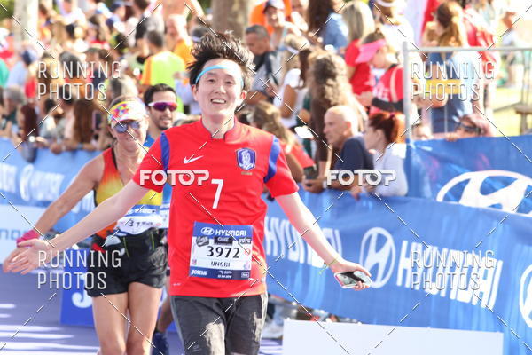 Buy your photos of the eventMeia Maratona Porto 2019 on Fotop