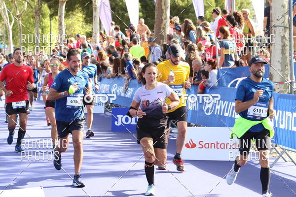 Buy your photos of the eventMeia Maratona Porto 2019 on Fotop