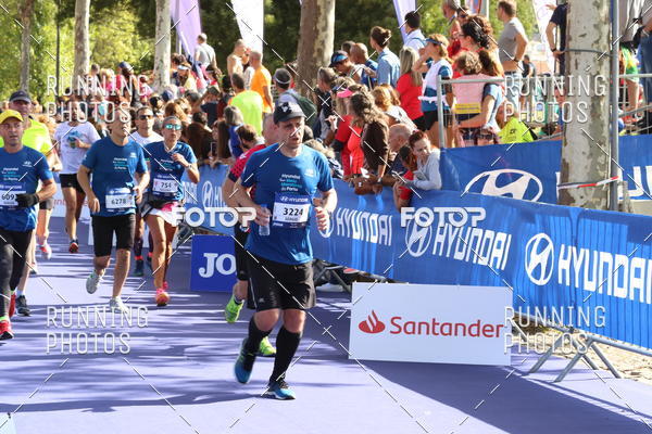 Buy your photos of the eventMeia Maratona Porto 2019 on Fotop