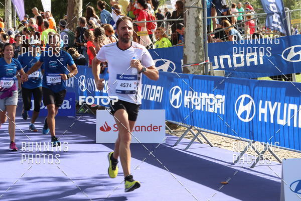 Buy your photos of the eventMeia Maratona Porto 2019 on Fotop