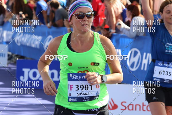 Buy your photos of the eventMeia Maratona Porto 2019 on Fotop