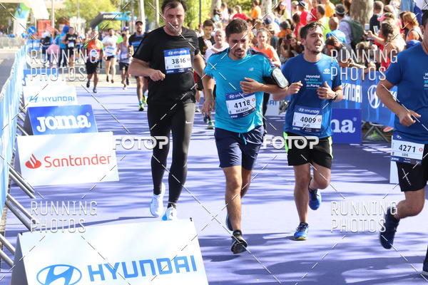 Buy your photos of the eventMeia Maratona Porto 2019 on Fotop