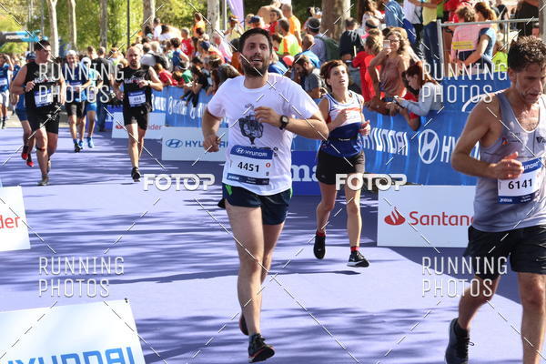 Buy your photos of the eventMeia Maratona Porto 2019 on Fotop