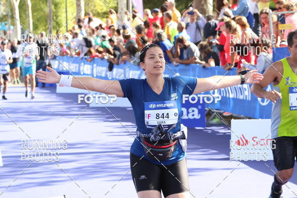 Buy your photos of the eventMeia Maratona Porto 2019 on Fotop