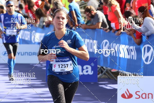 Buy your photos of the eventMeia Maratona Porto 2019 on Fotop