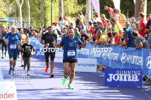 Buy your photos of the eventMeia Maratona Porto 2019 on Fotop