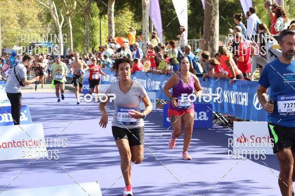 Buy your photos of the eventMeia Maratona Porto 2019 on Fotop