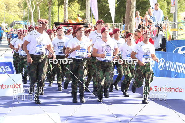 Buy your photos of the eventMeia Maratona Porto 2019 on Fotop