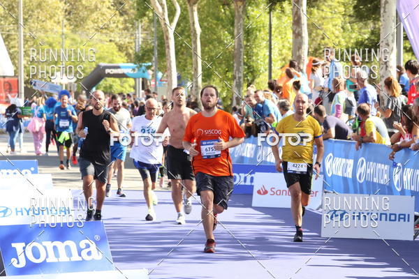 Buy your photos of the eventMeia Maratona Porto 2019 on Fotop