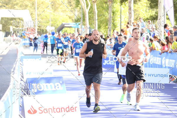 Buy your photos of the eventMeia Maratona Porto 2019 on Fotop