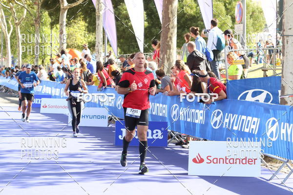 Buy your photos of the eventMeia Maratona Porto 2019 on Fotop