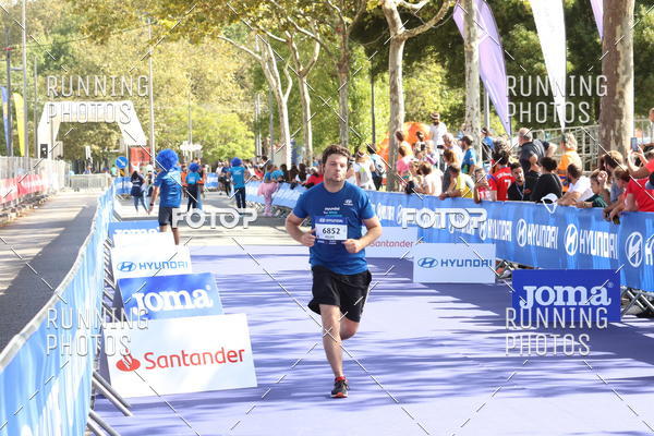 Buy your photos of the eventMeia Maratona Porto 2019 on Fotop