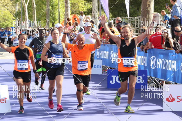 Buy your photos of the eventMeia Maratona Porto 2019 on Fotop