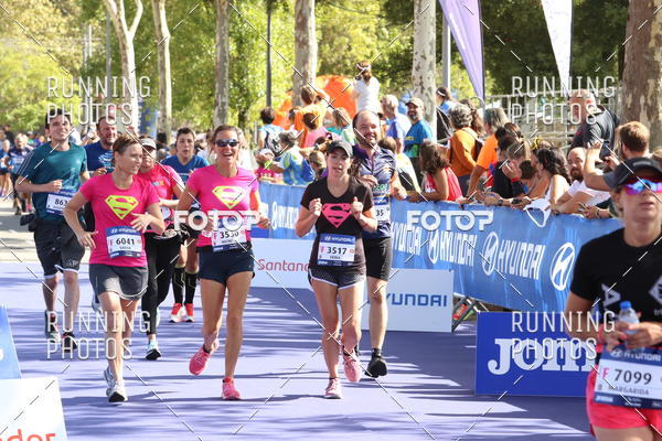 Buy your photos of the eventMeia Maratona Porto 2019 on Fotop