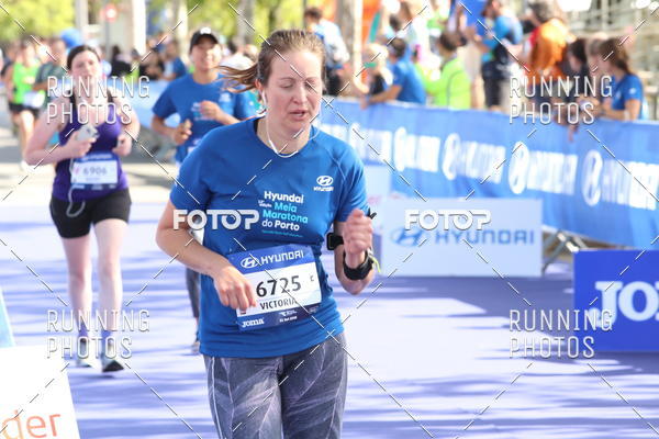 Buy your photos of the eventMeia Maratona Porto 2019 on Fotop