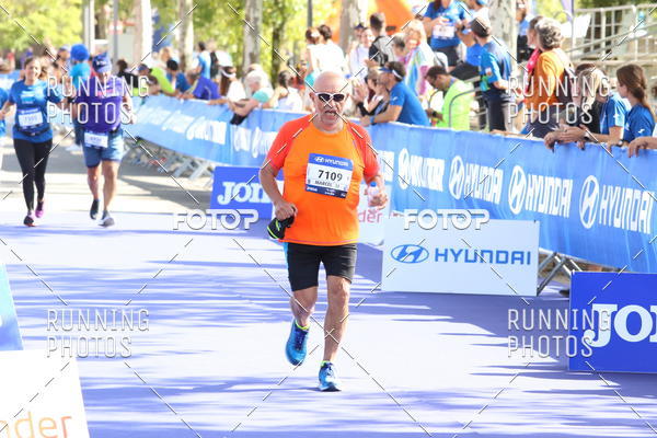 Buy your photos of the eventMeia Maratona Porto 2019 on Fotop