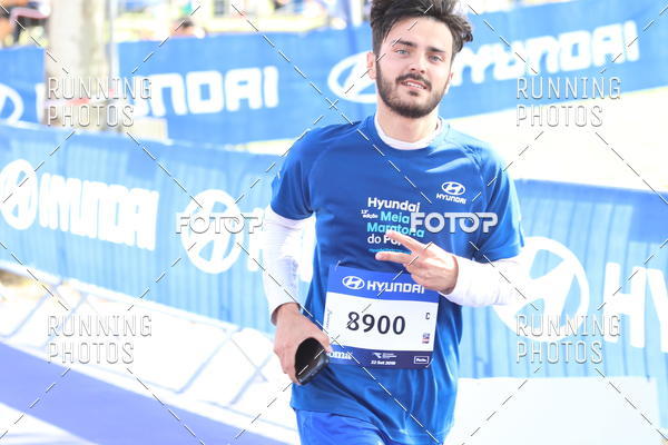 Buy your photos of the eventMeia Maratona Porto 2019 on Fotop