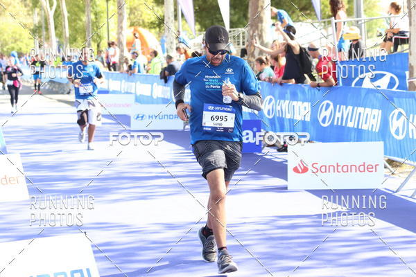 Buy your photos of the eventMeia Maratona Porto 2019 on Fotop