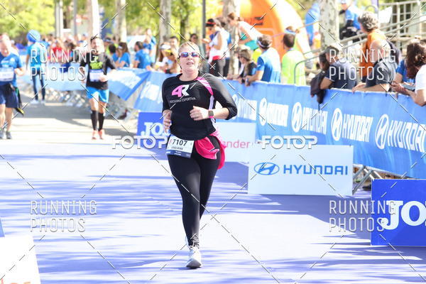 Buy your photos of the eventMeia Maratona Porto 2019 on Fotop