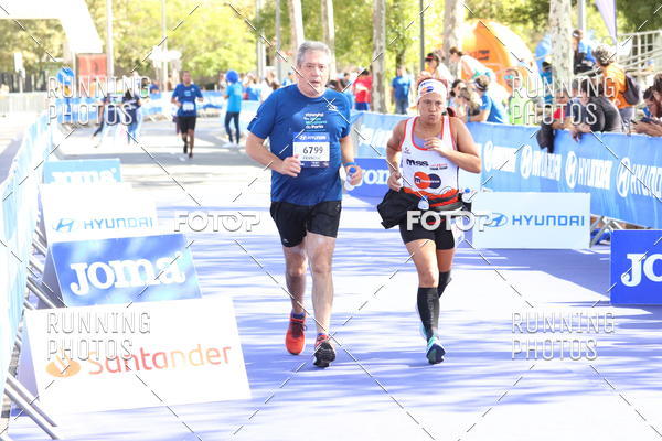 Buy your photos of the eventMeia Maratona Porto 2019 on Fotop