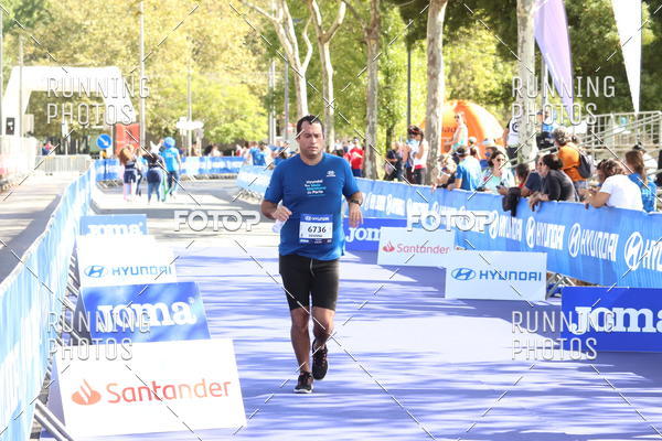 Buy your photos of the eventMeia Maratona Porto 2019 on Fotop