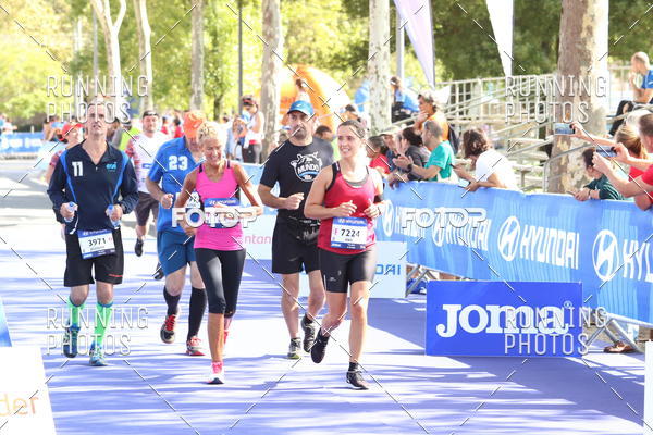 Buy your photos of the eventMeia Maratona Porto 2019 on Fotop