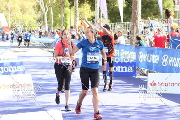 Buy your photos of the eventMeia Maratona Porto 2019 on Fotop