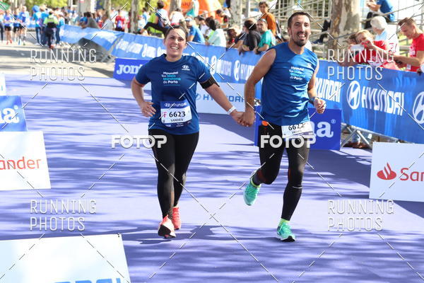 Buy your photos of the eventMeia Maratona Porto 2019 on Fotop