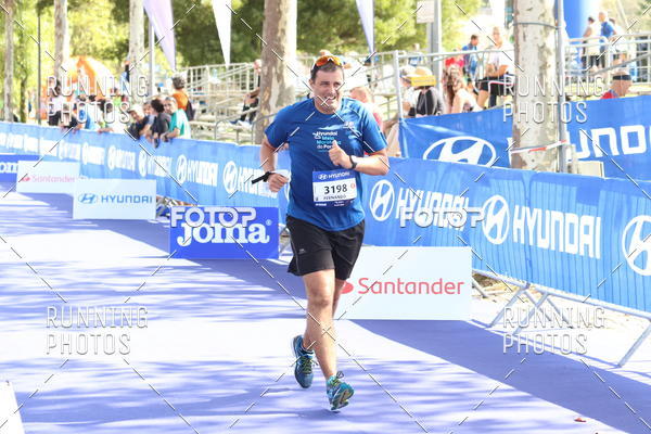 Buy your photos of the eventMeia Maratona Porto 2019 on Fotop