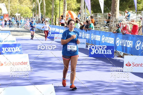 Buy your photos of the eventMeia Maratona Porto 2019 on Fotop