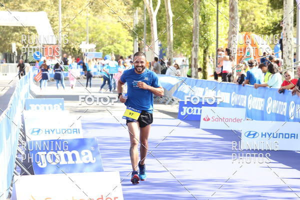 Buy your photos of the eventMeia Maratona Porto 2019 on Fotop