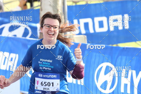 Buy your photos of the eventMeia Maratona Porto 2019 on Fotop