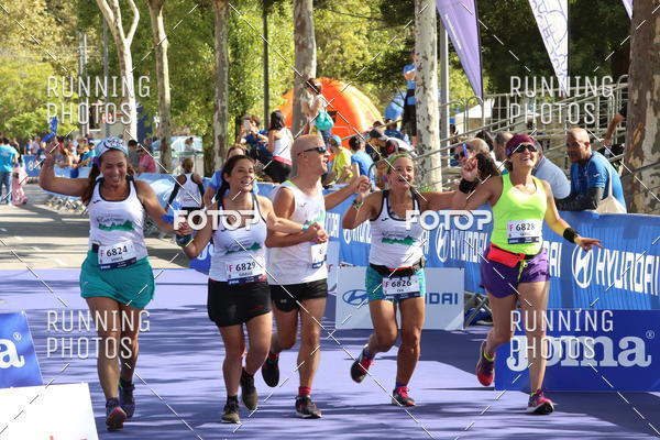 Buy your photos of the eventMeia Maratona Porto 2019 on Fotop