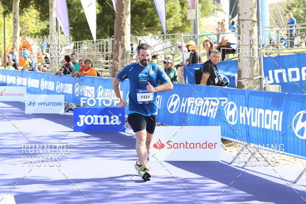 Buy your photos of the eventMeia Maratona Porto 2019 on Fotop
