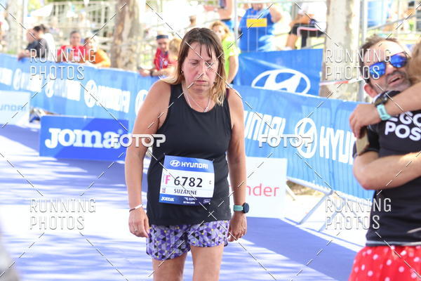 Buy your photos of the eventMeia Maratona Porto 2019 on Fotop