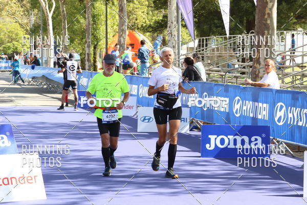 Buy your photos of the eventMeia Maratona Porto 2019 on Fotop