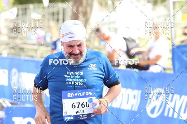 Buy your photos of the eventMeia Maratona Porto 2019 on Fotop