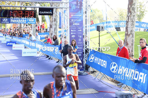 Buy your photos of the eventMeia Maratona Porto 2019 on Fotop