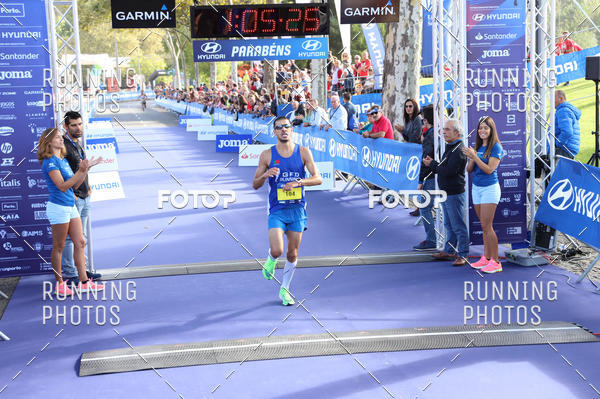Buy your photos of the eventMeia Maratona Porto 2019 on Fotop