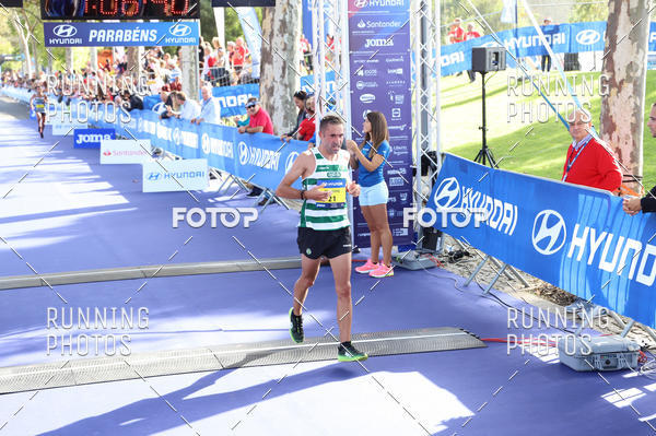 Buy your photos of the eventMeia Maratona Porto 2019 on Fotop