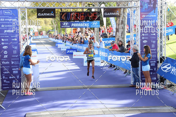 Buy your photos of the eventMeia Maratona Porto 2019 on Fotop