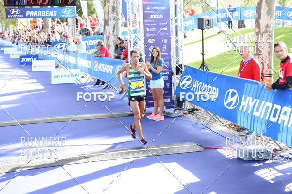 Buy your photos of the eventMeia Maratona Porto 2019 on Fotop