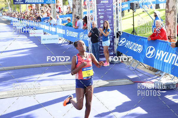 Buy your photos of the eventMeia Maratona Porto 2019 on Fotop