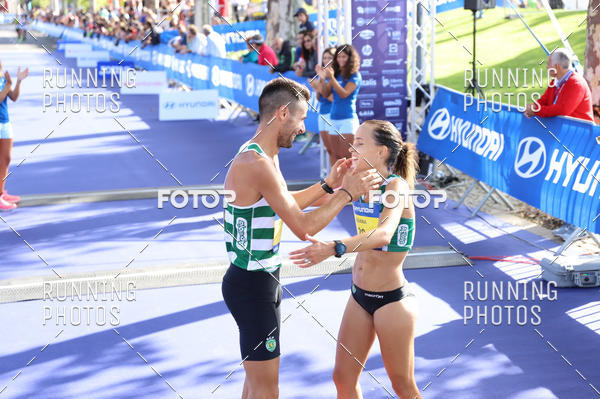 Buy your photos of the eventMeia Maratona Porto 2019 on Fotop