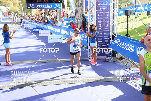 Buy your photos of the eventMeia Maratona Porto 2019 on Fotop