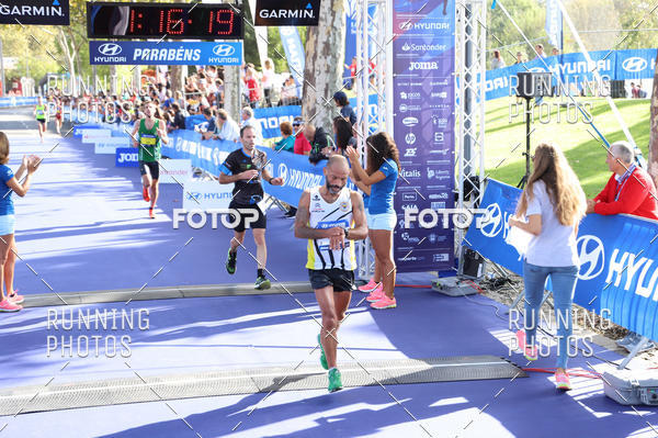 Buy your photos of the eventMeia Maratona Porto 2019 on Fotop