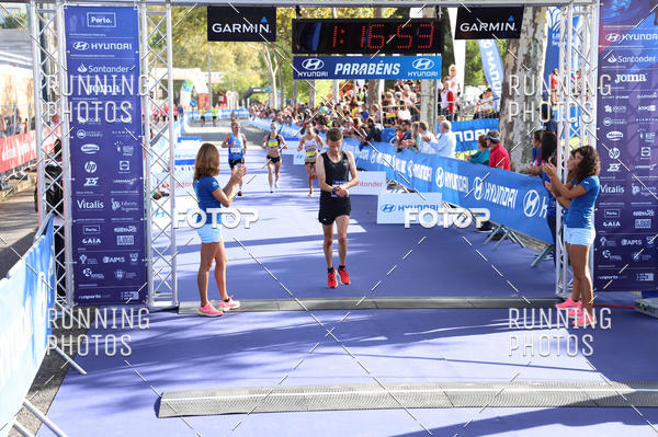 Buy your photos of the eventMeia Maratona Porto 2019 on Fotop