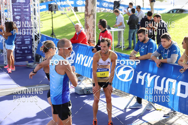 Buy your photos of the eventMeia Maratona Porto 2019 on Fotop