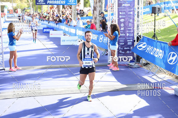 Buy your photos of the eventMeia Maratona Porto 2019 on Fotop
