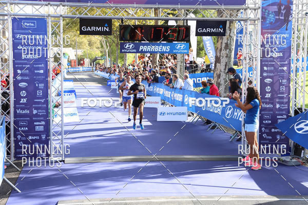 Buy your photos of the eventMeia Maratona Porto 2019 on Fotop